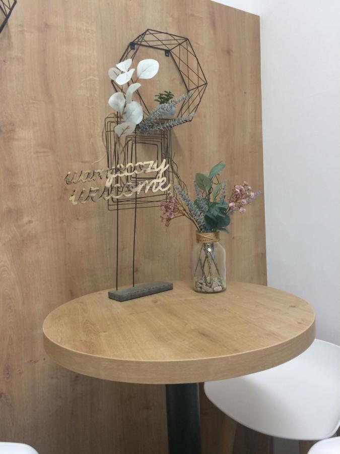 Appartamento Magnolia Apartman Sopron Esterno foto