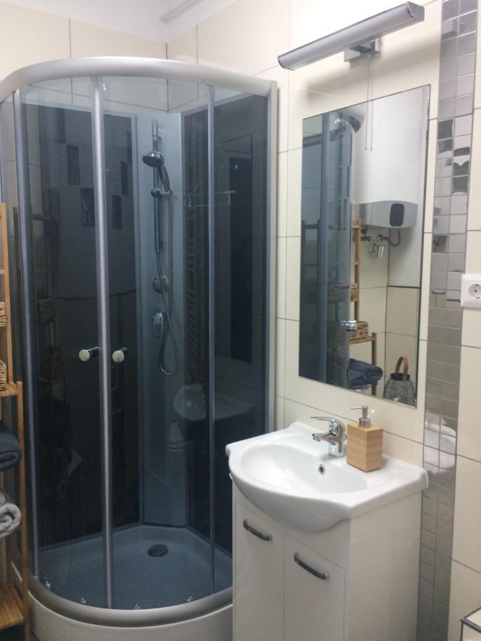 Appartamento Magnolia Apartman Sopron Esterno foto